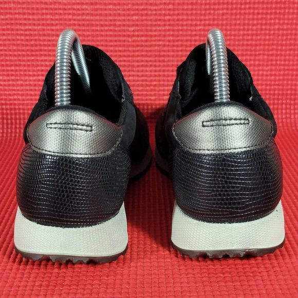 Ecco Danish Design Sneakers - Women's US 8 / EU 39 - Picture 4 of 8